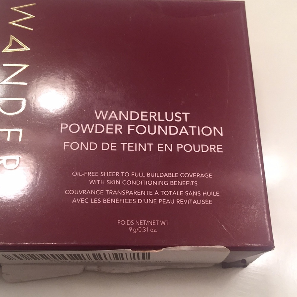 Wanderlust powder foundation